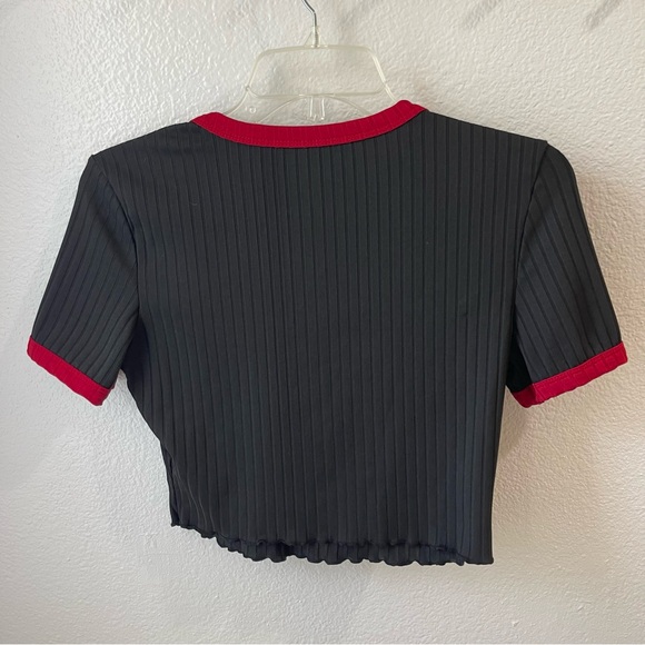 Red Spider Black Crop Top Super Stretchy and Soft - Picture 9 of 9